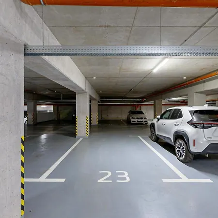 Flexihome Sk - Euphoria - 45m2 - Garage Parking 科希策