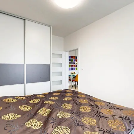 公寓 Flexihome Sk - Euphoria - 45m2 - Garage Parking 科希策